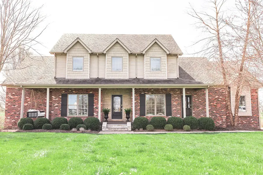 6395 Delaney Ferry Road, Versailles, KY 40383 - #2