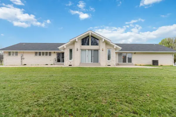 2056 W Laurel Road, London, KY 40741