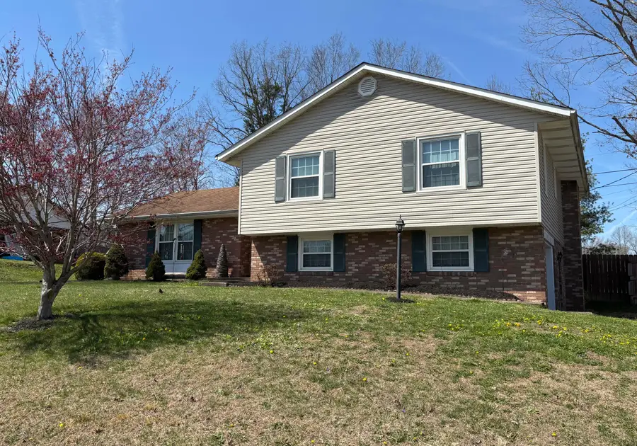249 Circle Drive, Morehead, KY 40351 - #2