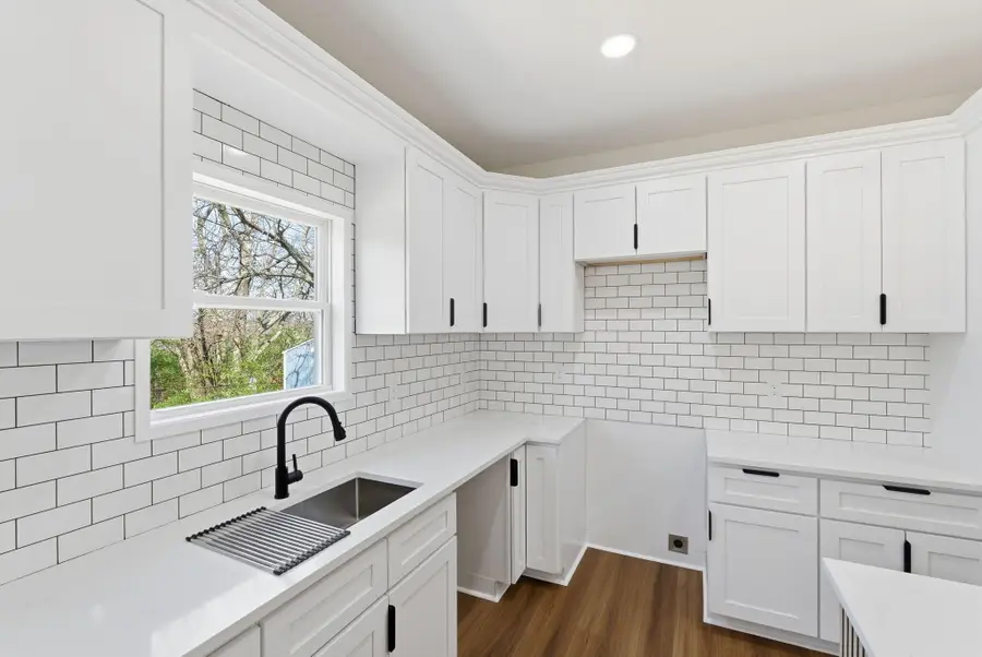 1269 Golden Gate Park, Lexington, KY 40517 - #3