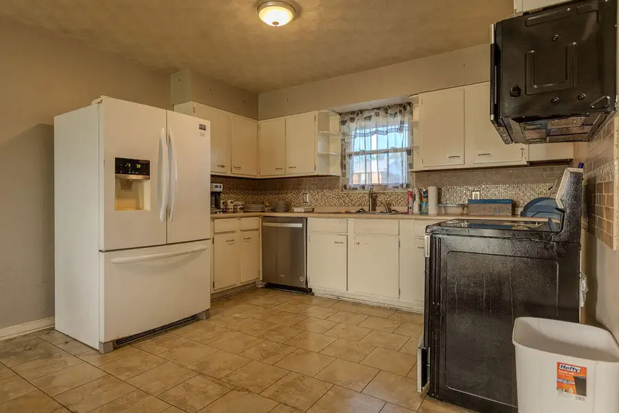 141 Green Acres Road, Mount Sterling, KY 40353 - #3