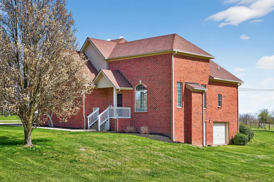 201 Squires Pointe Road, Paris, KY 40361 - #3