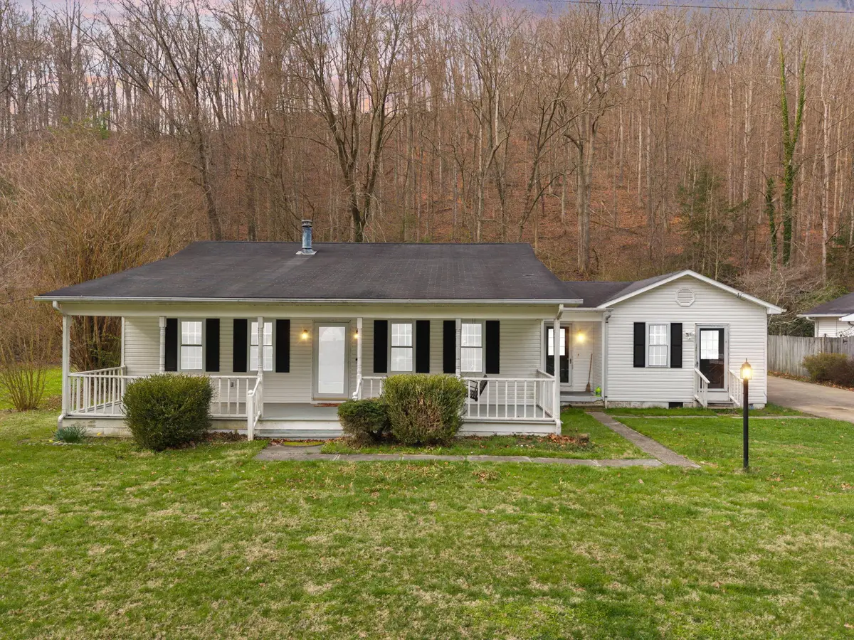 703 Knapp Avenue, Morehead, KY 40351 - #1