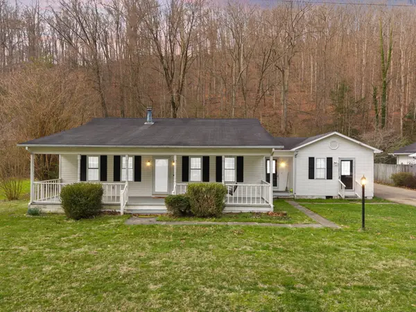 703 Knapp Avenue, Morehead, KY 40351
