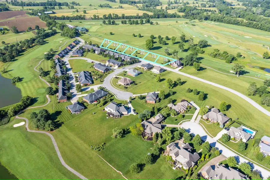 535 Houston Oaks Drive, Paris, KY 40361 - #2