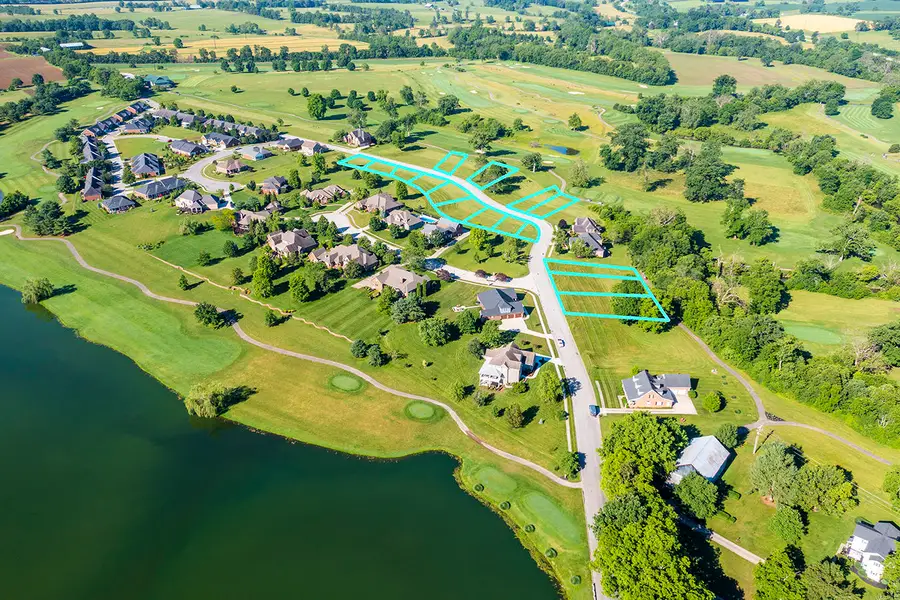 539 Houston Oaks Drive, Paris, KY 40361 - #2