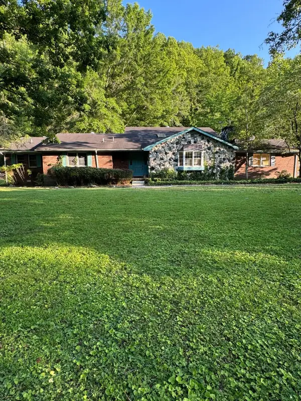 28 Atkins Belcher Road, Elkhorn City, KY 41522