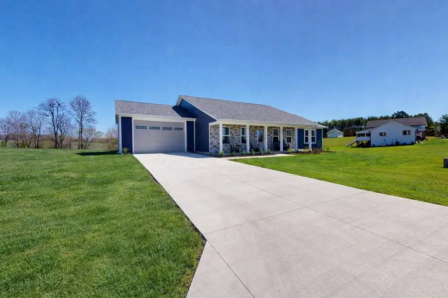 541 Beacon Street, Russell Springs, KY 42642 - #3