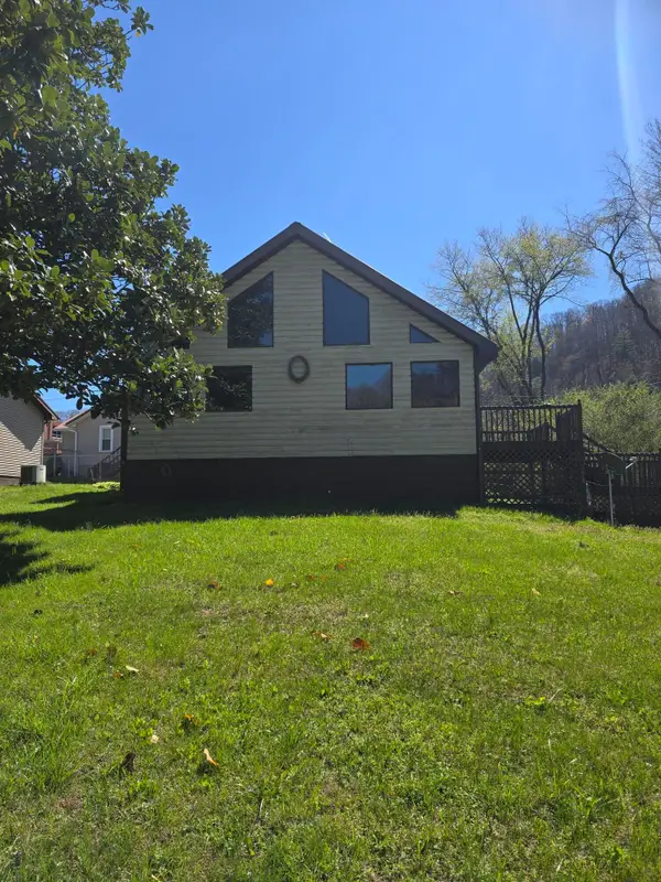 217 & 219  Elizabeth Drive #217 219 A-B, Hazard, KY 41701