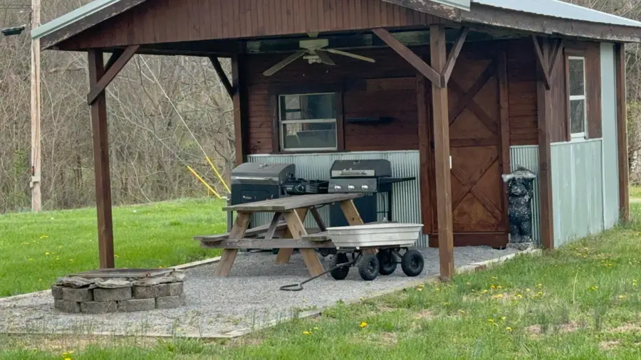 223 Demsey Lane, Columbia, KY 42728 - #2