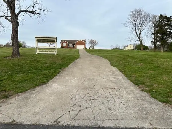 1453 Normans Camp Road, Harrodsburg, KY 40330
