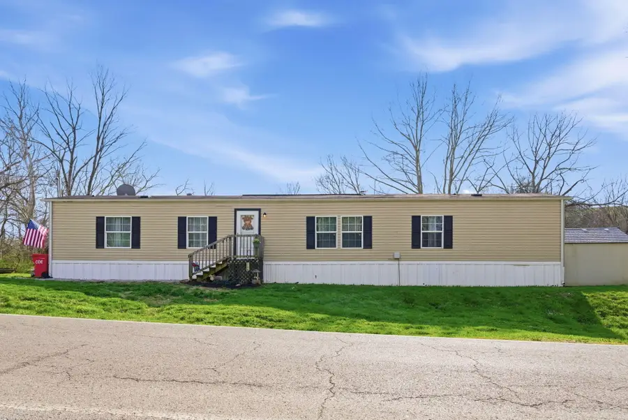 415 L E Junction Road, Winchester, KY 40391 - #3