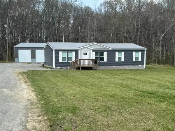 98 Brooks Lane, Russell Springs, KY 42642