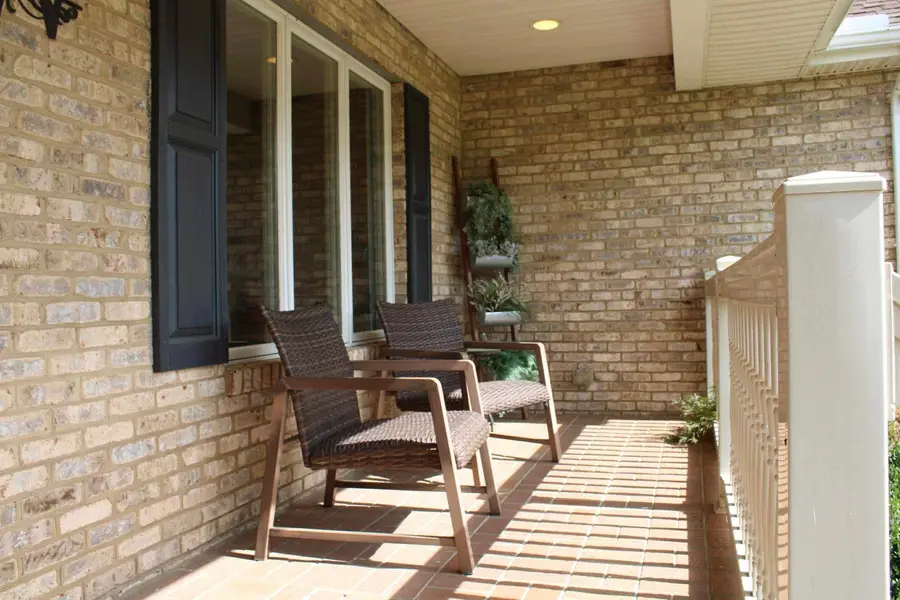 27 Valhalla Avenue, Jenkins, KY 41537 - #3