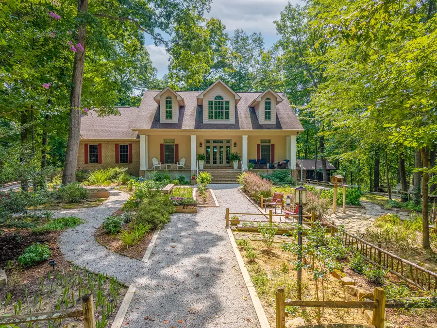 1560 Bell Phipps Road, Monticello, KY 42633 - #2