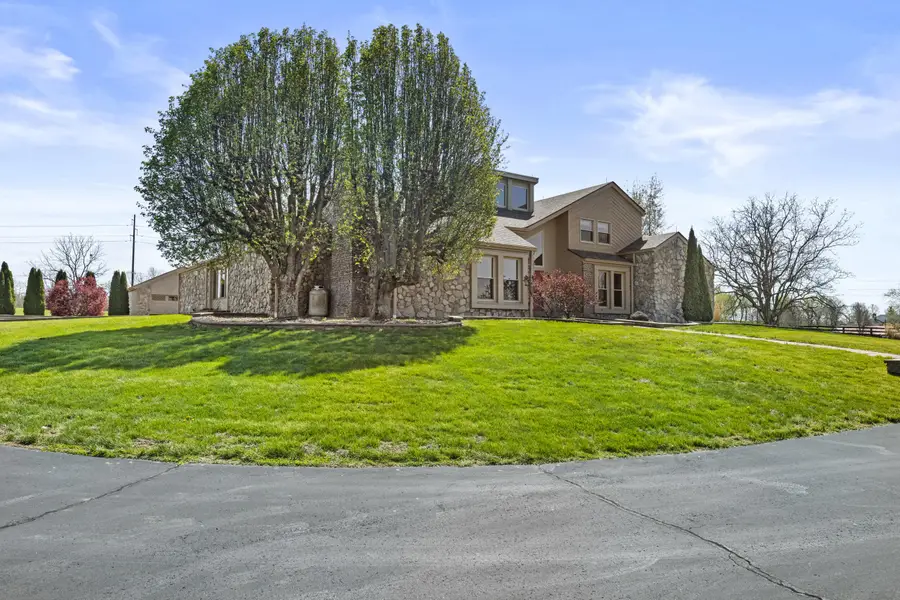 3760 Old Boonesboro Road, Winchester, KY 40391 - #3