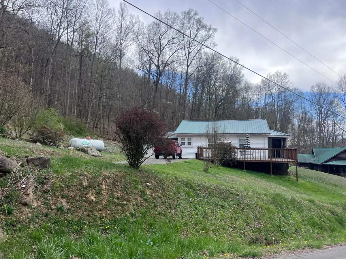 20751 State Hwy 190, Frakes, KY 40940 - #1