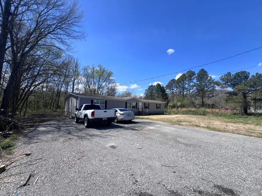 717 Highway 441, Middlesboro, KY 40965 - #3