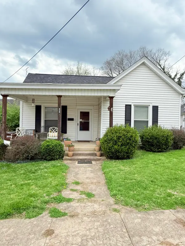 143 E 8th Street, Paris, KY 40361