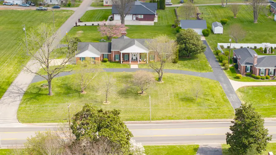 726 N Main Street, Monticello, KY 42633 - #2