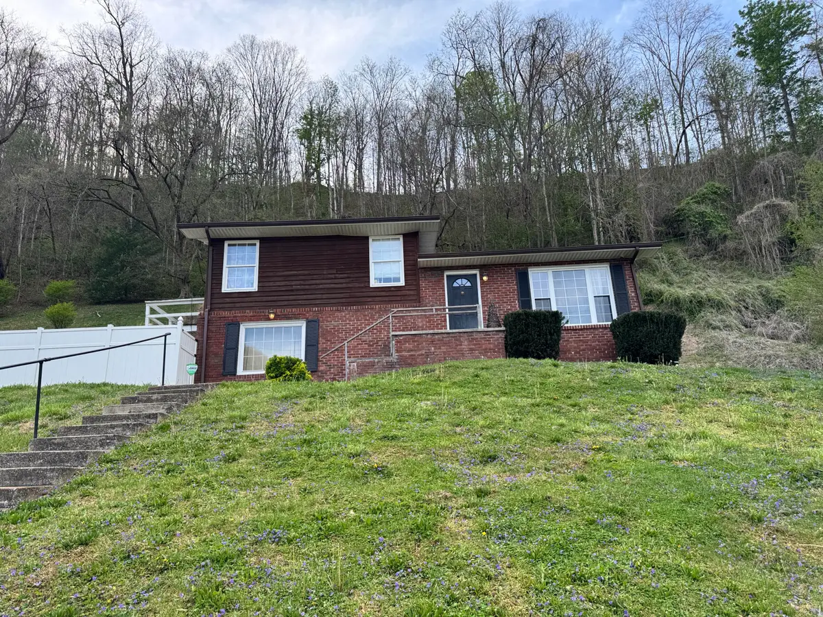 514 Cracker Bottom Rd Road, Martin, KY 41649 - #1