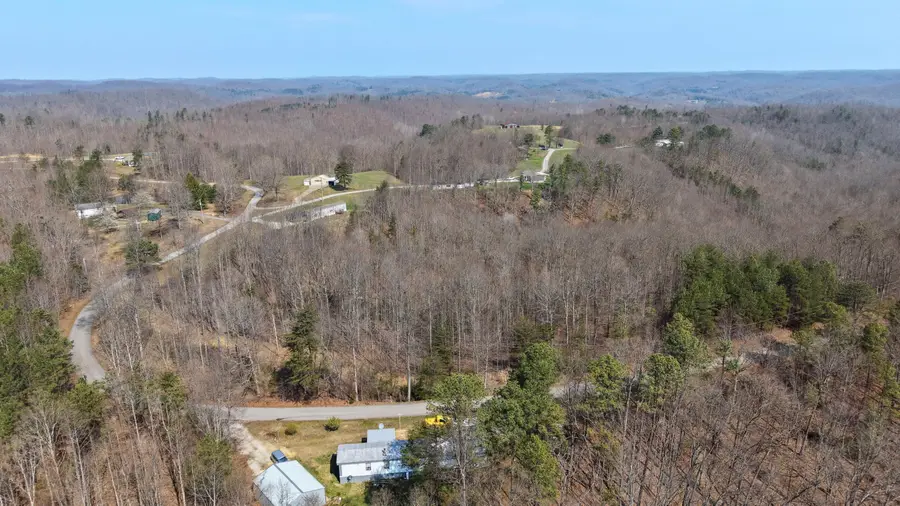 5 Sand Hill Road, Livingston, KY 40445 - #2