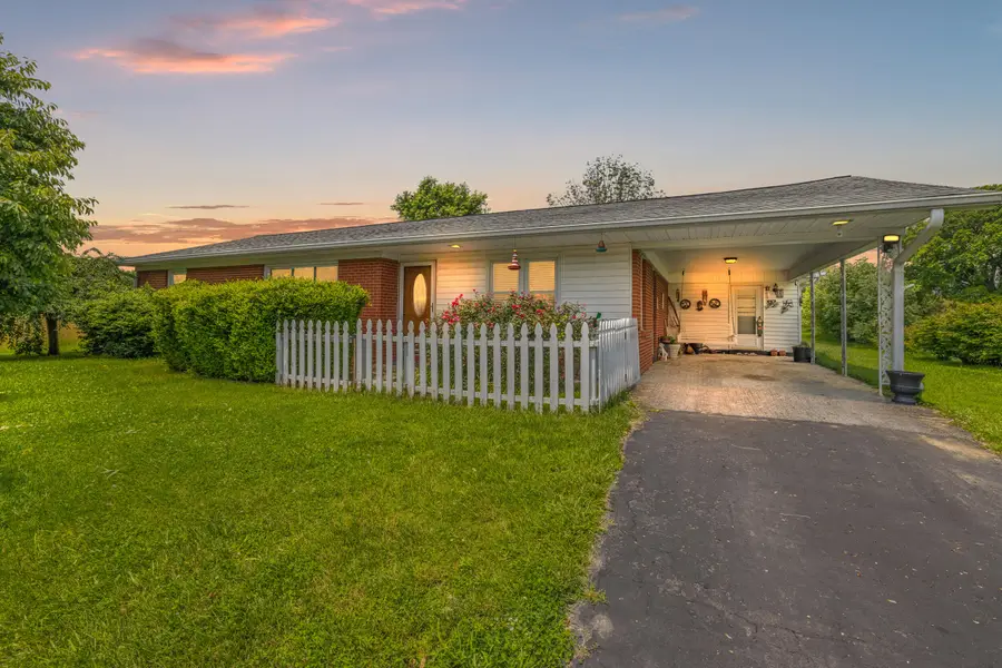 7830 Lebanon Road, Danville, KY 40422 - #2