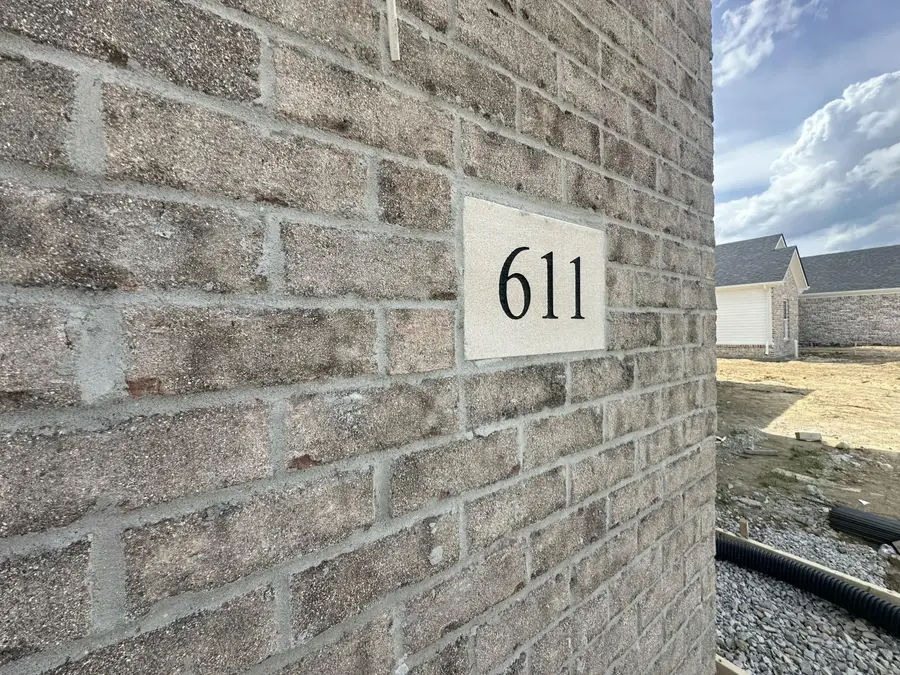 611 Comanche Drive, Richmond, KY 40475 - #3