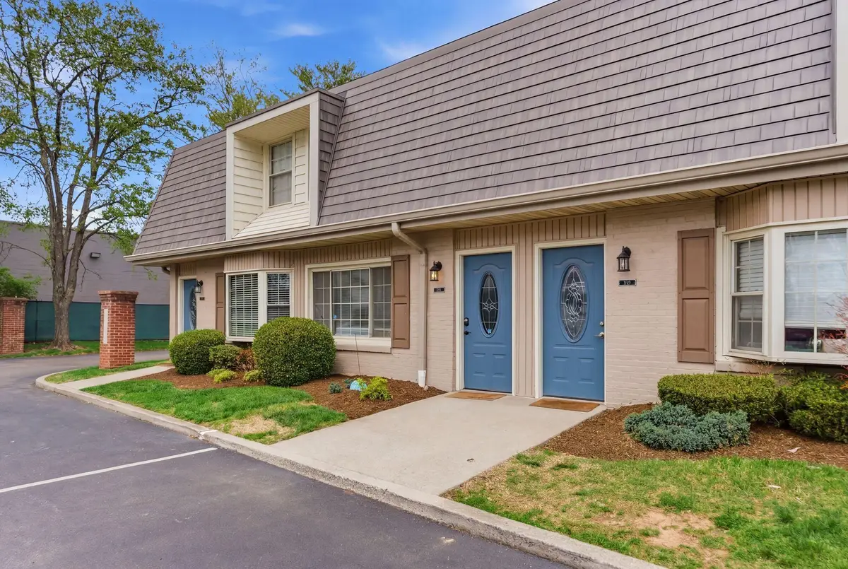 209 Regency Point Path, Lexington, KY 40503 - #1