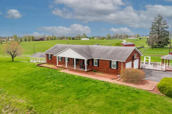 110 White Conkwright Road, Winchester, KY 40391