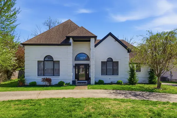 145 S Hill Road, Versailles, KY 40383