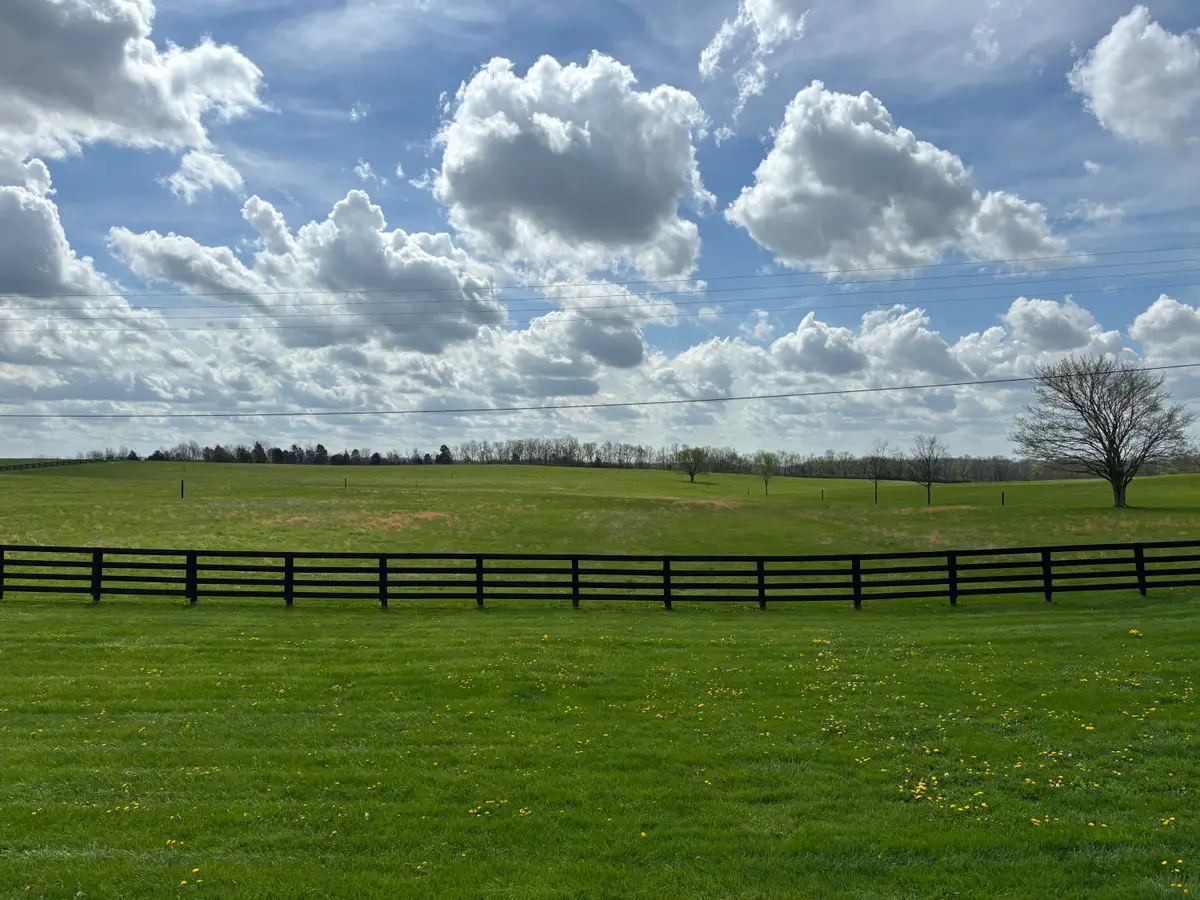 385 Mills Lane, Frankfort, KY 40601 - #1