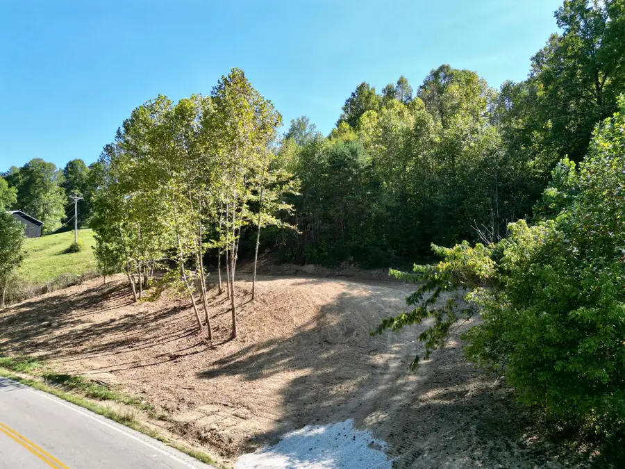 0  Hwy 52 East, Beattyville, KY 41311 - #3