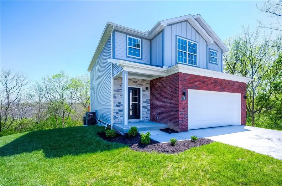 318 Blue Spruce Drive, Frankfort, KY 40601 - #2