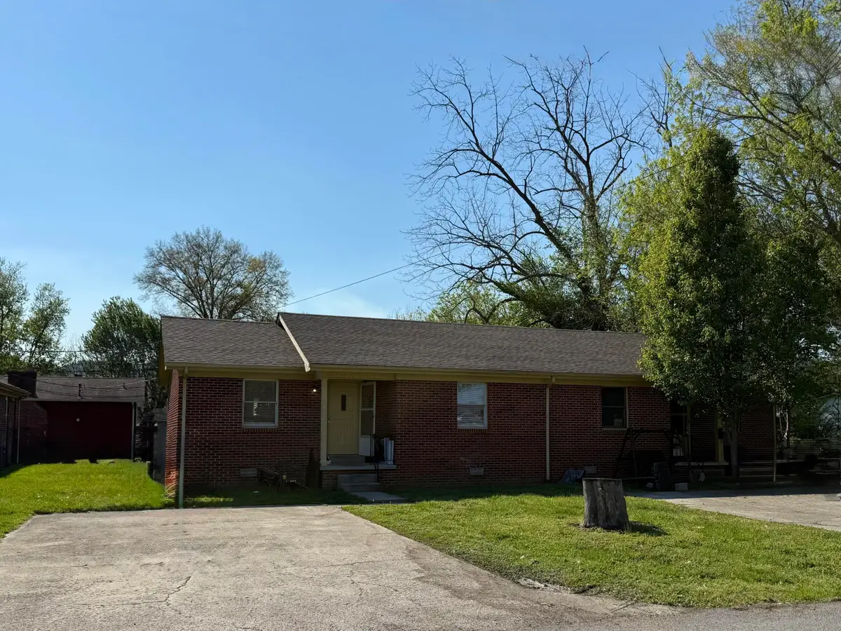 414 S 24th Street, Middlesboro, KY 40965 - #1