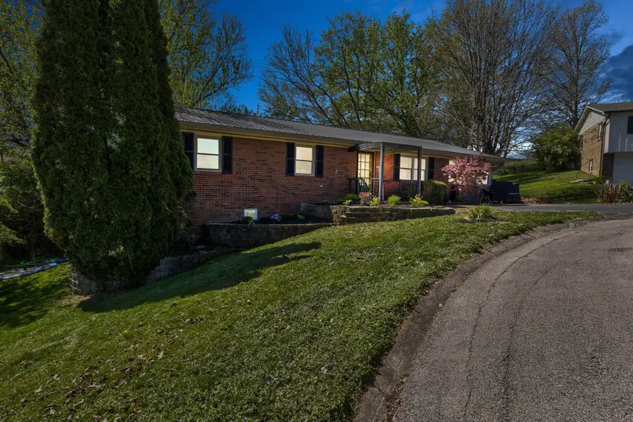 122 Azalea Court, Mount Sterling, KY 40353 - #3