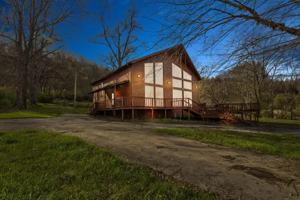 196  Twin Meadows Road, Booneville, KY 41314