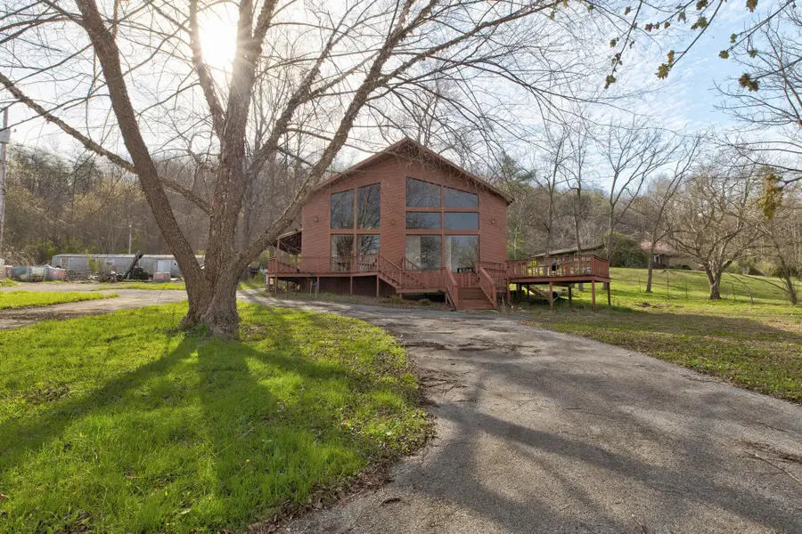 196  Twin Meadows Road, Booneville, KY 41314 - #2