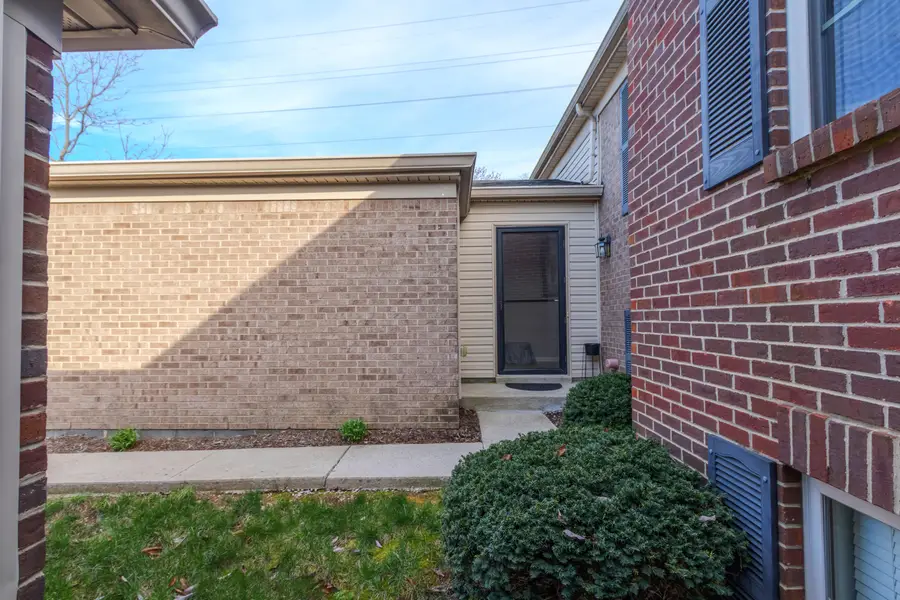 302 Johns Turn Trail, Lexington, KY 40514 - #2