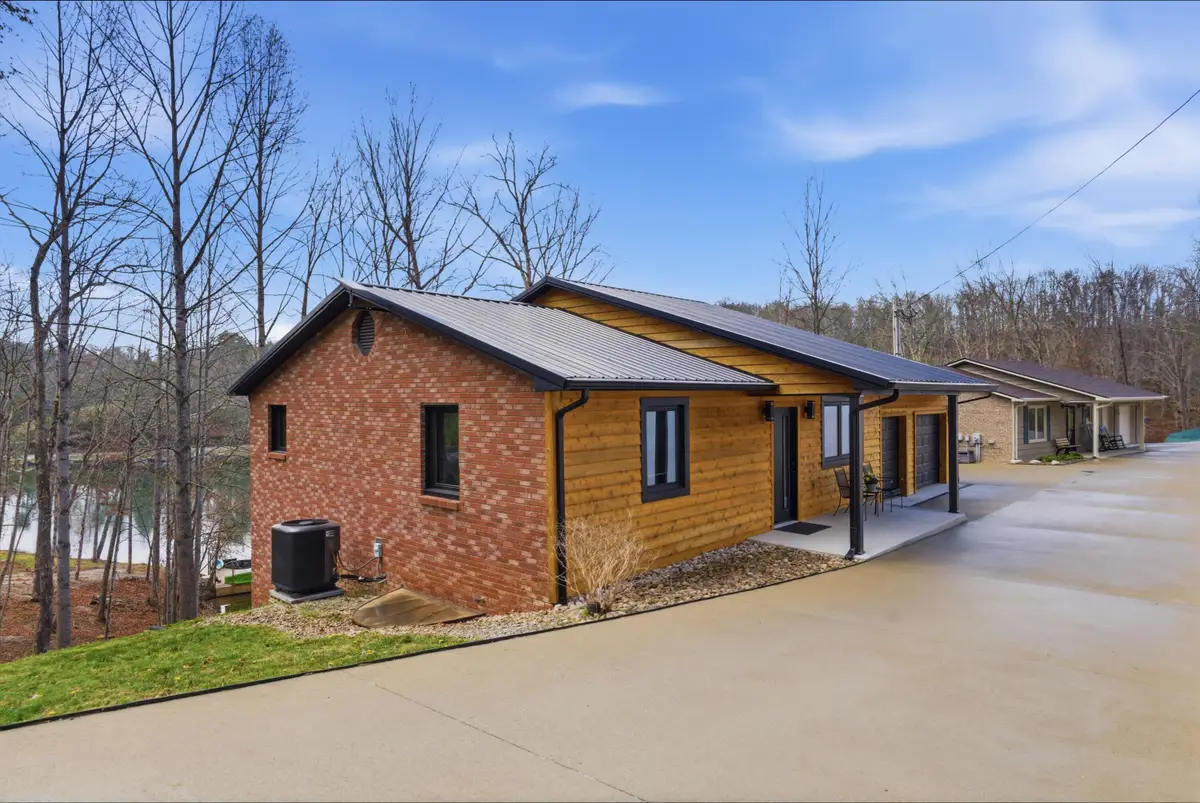 1063 Cliffs Edge Road, East Bernstadt, KY 40729 - #1