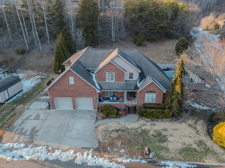 104 Easy Street, Staffordsville, KY 41256 - #2