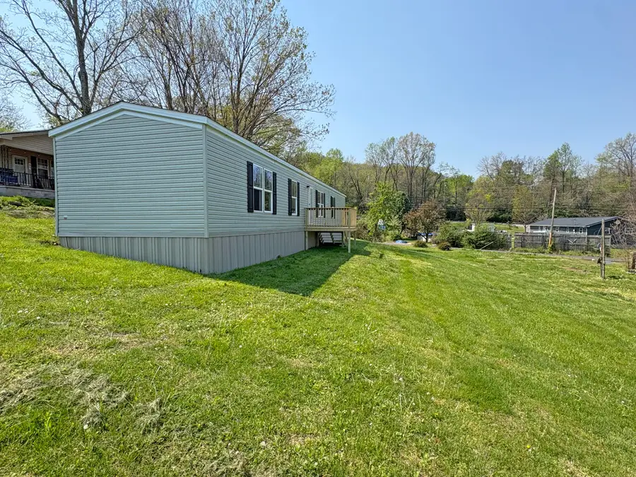 22 Cowbell Avenue, Williamsburg, KY 40769 - #3