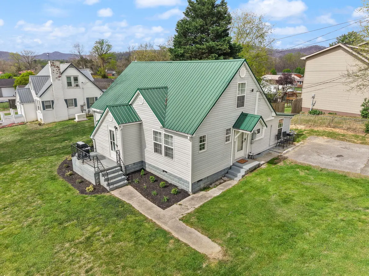 31 Cemetery Road, Williamsburg, KY 40769 - #1