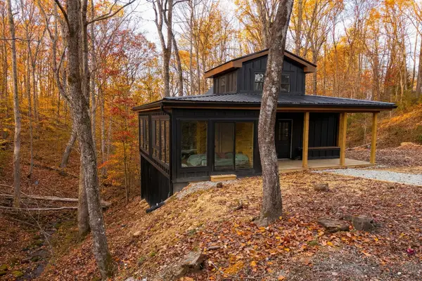 301 Baker Barr Road, Beattyville, KY 41311