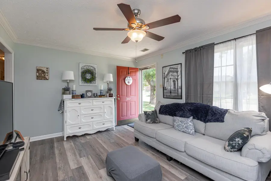 317 Edwards Drive, Nicholasville, KY 40356 - #3