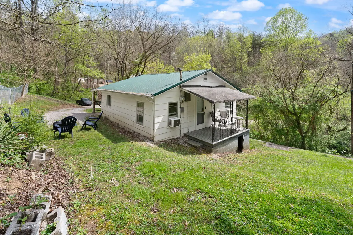 54 Woodlawn Avenue, Williamsburg, KY 40769 - #1