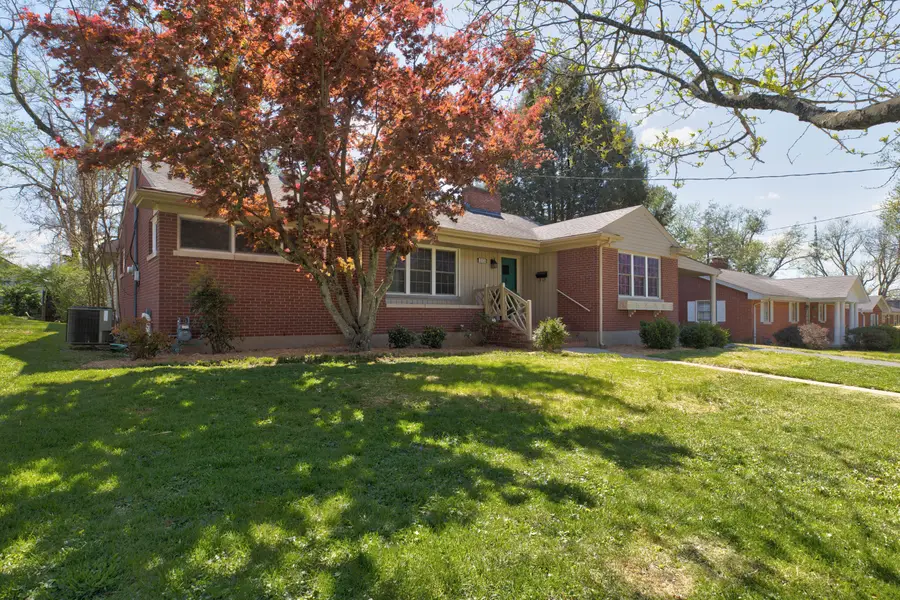 212 Sterling Avenue, Mount Sterling, KY 40353 - #3