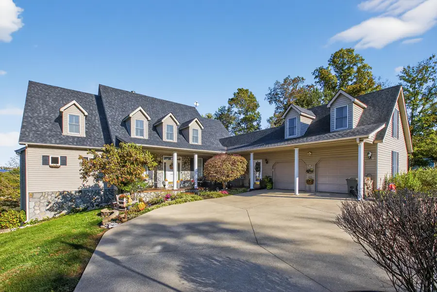 910 Hunter Drive, Lancaster, KY 40444 - #2