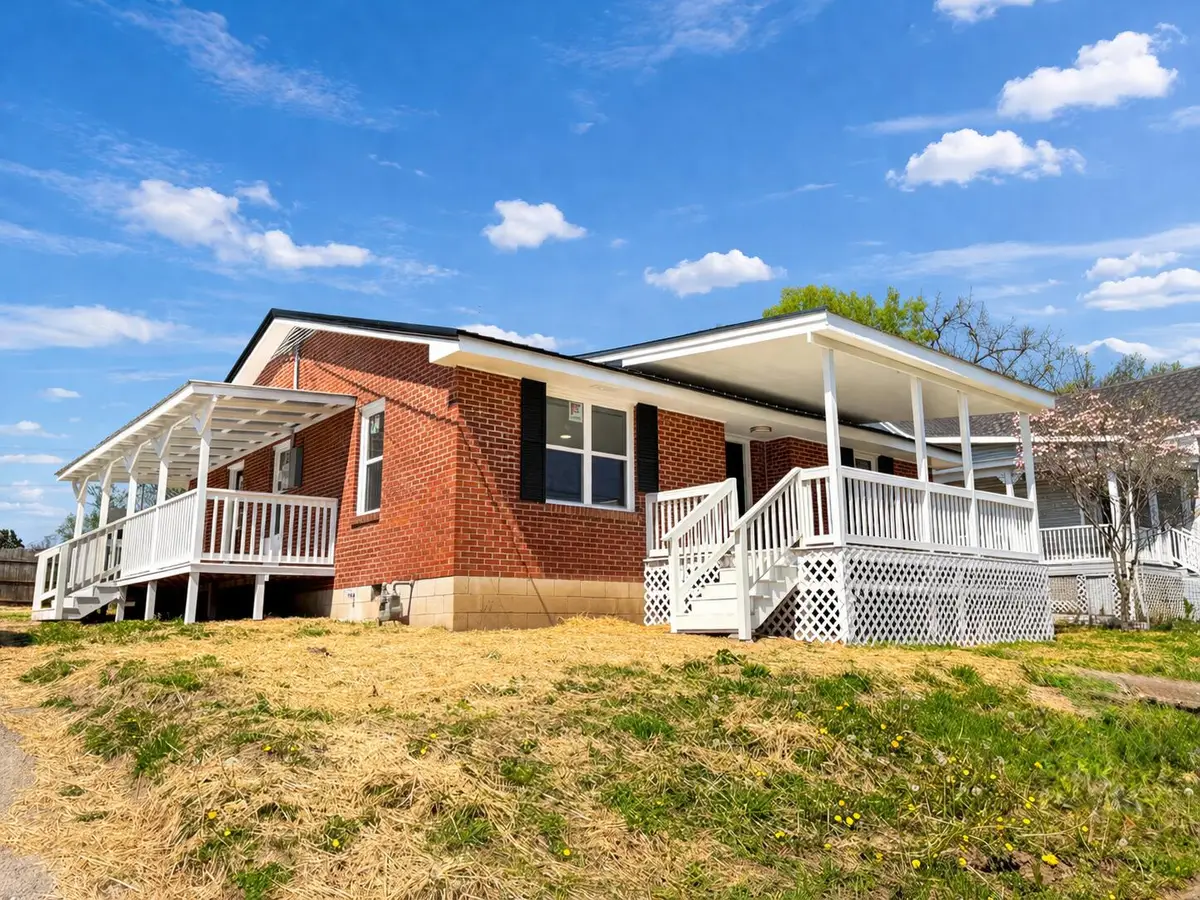 116 N Queen Street, Mount Sterling, KY 40353 - #1