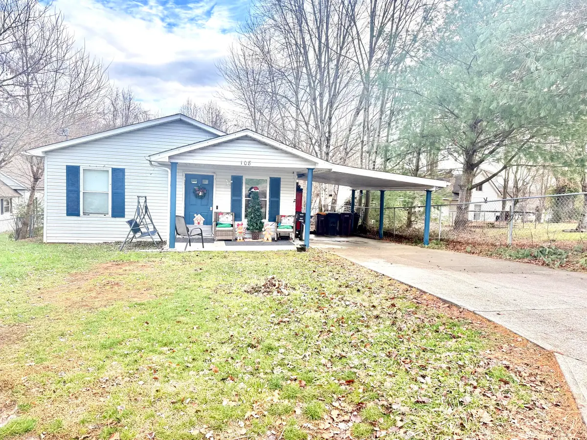 108 Adams Street, Somerset, KY 42501 - #1